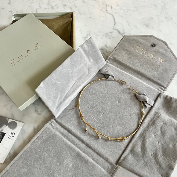 Shaw 18K Gold Diamond Twig Necklace - Picture 6 of 14